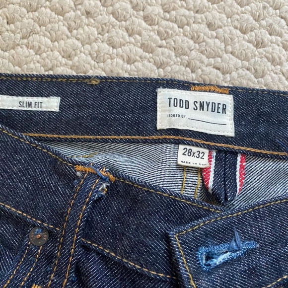 Todd Synder Made in USA Slim Selvedge Jean - 28" X 28" - Picture 3 of 6